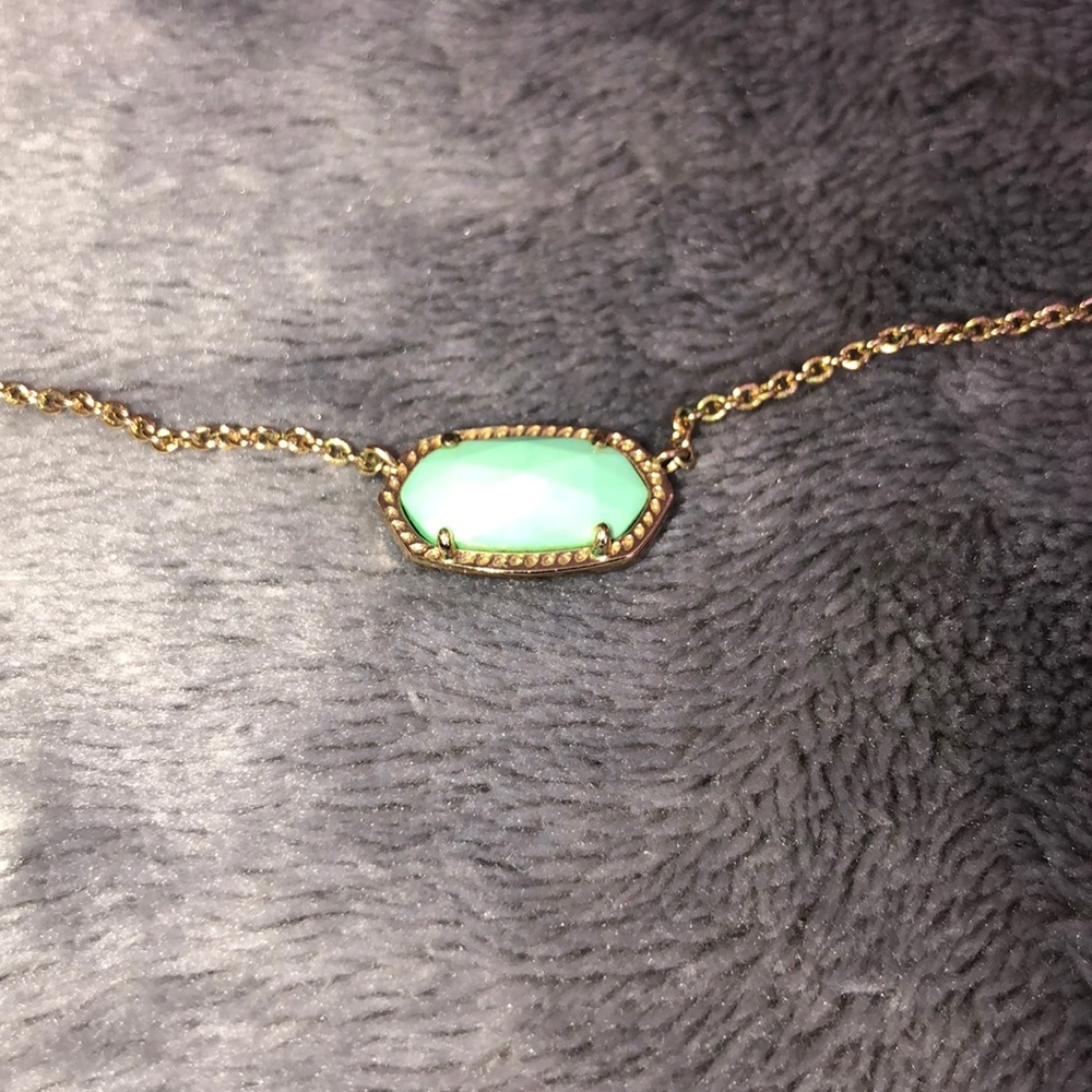 Kendra Scott Elisa necklace